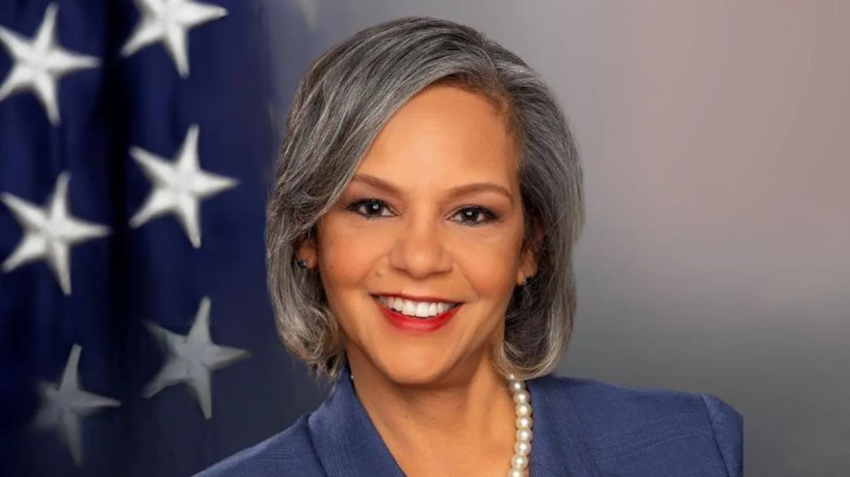 Robin Kelly discusses internships, immigration concerns, and environmental safeguards in recent posts