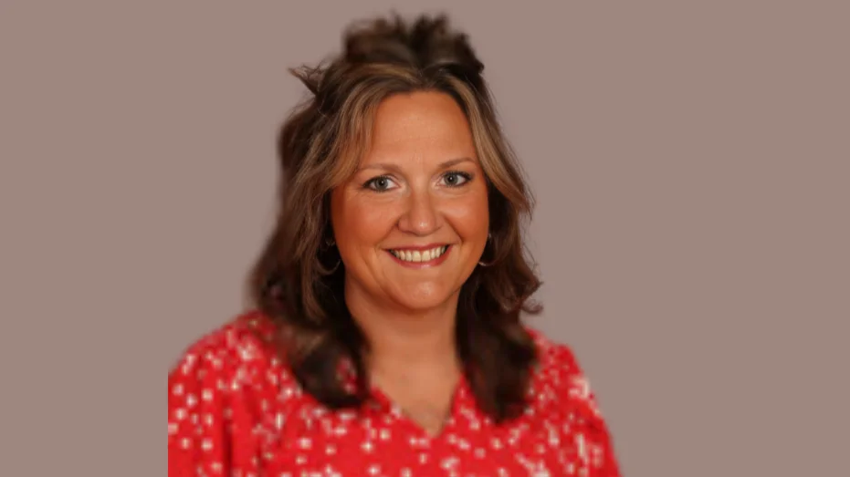 Julie Schultz Principal