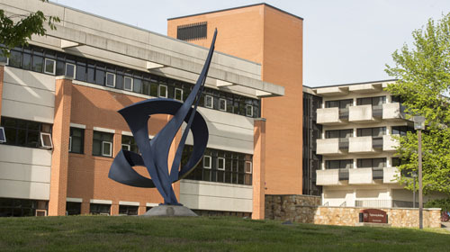 Health care executive to discuss leadership Sept. 25