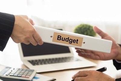 Medium budget 06