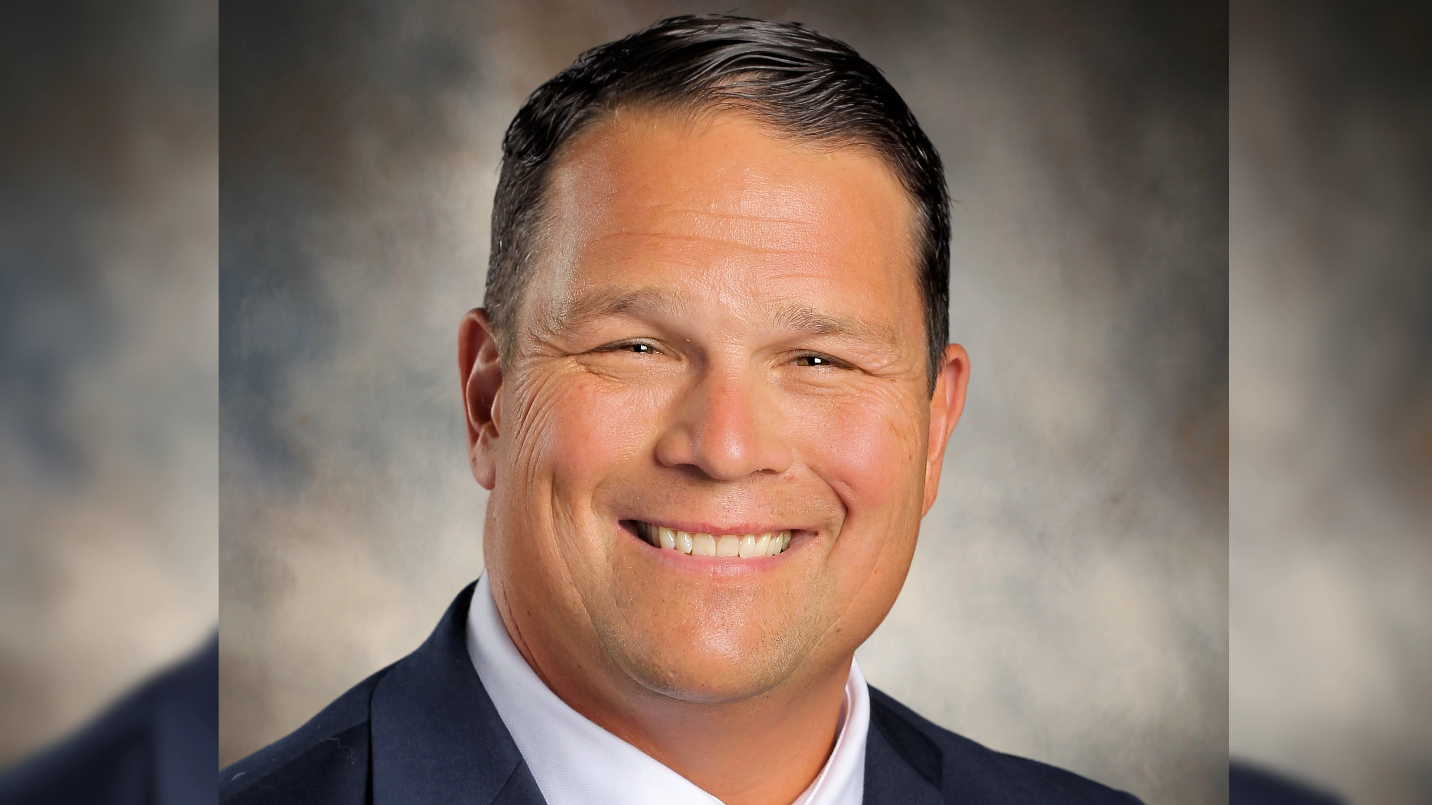 Dr. Robert Schiffbauer, Superintendent of Minooka Community High School District #111