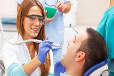 Medium dentist