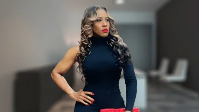 Danielle Walters, Leader for Chicago Flips Red for Illinois