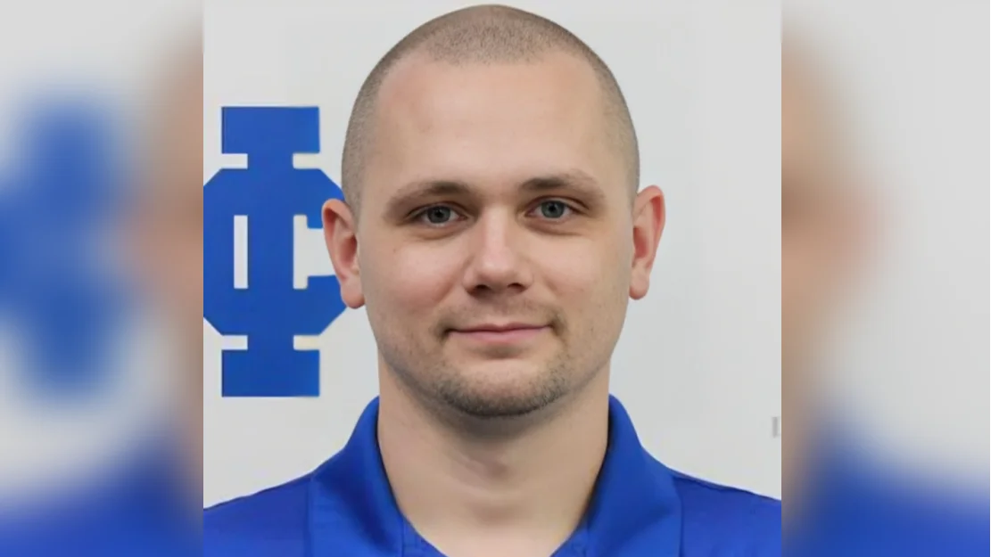 Christopher Sykes Head Men's and Women's Swimming Coach