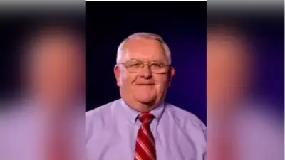 Medium timothy nugent mayor monteno