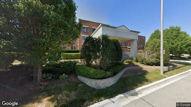 127 W Diversey Avenue, Elmhurst, IL 60126-1101