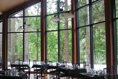 Medium riverviewrestaurant