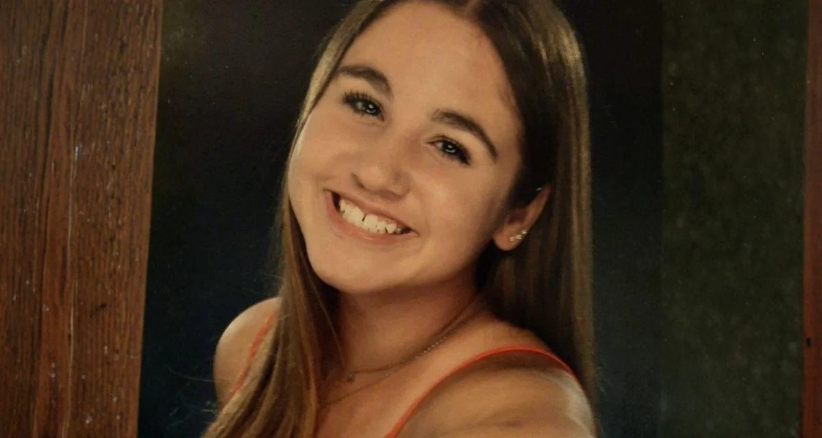 Sammi France recognized by UW-Whitewater for early career achievement