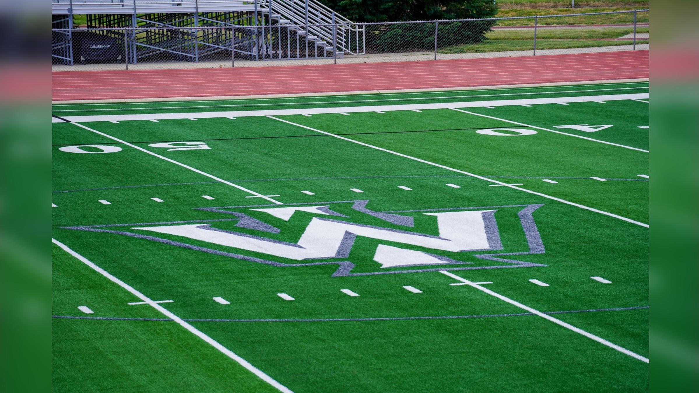 Illinois Wesleyan softball team scores two victories against Wheaton College