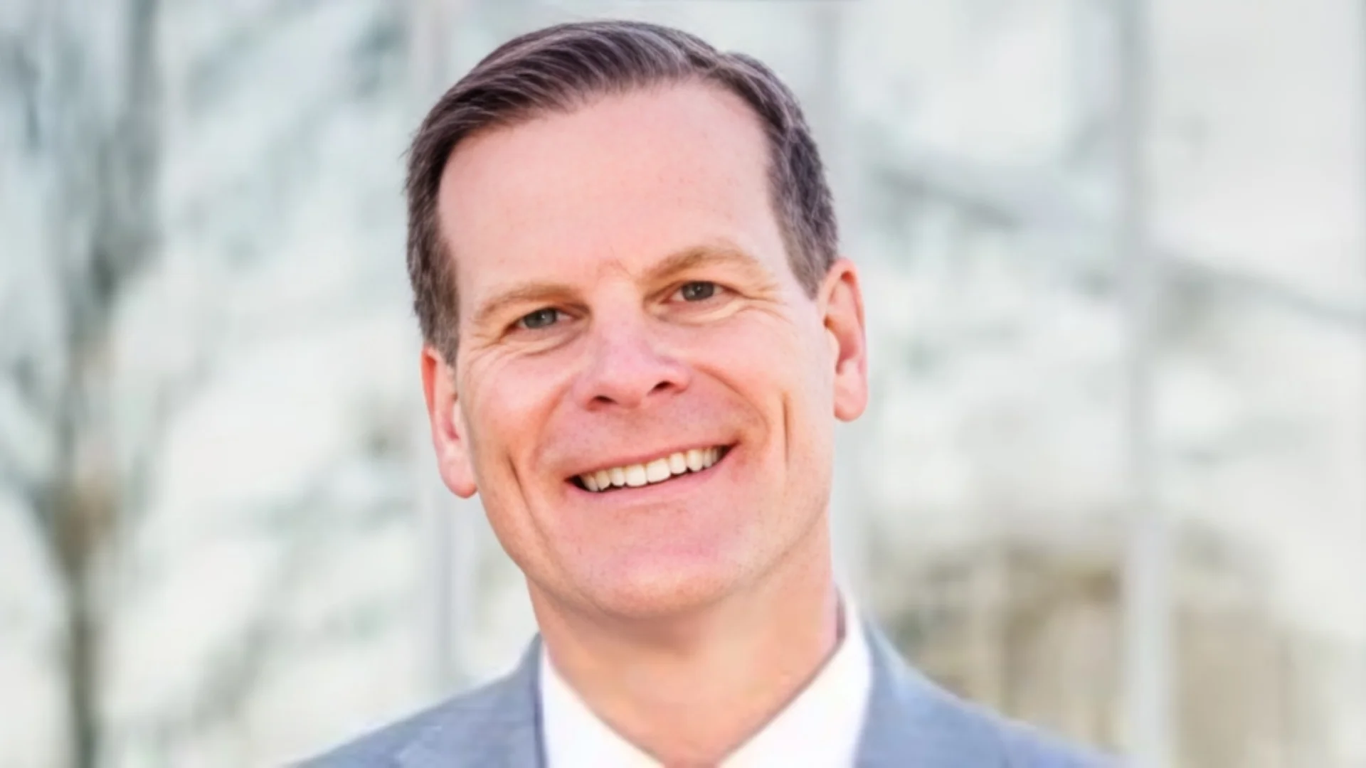 Barrington High School students share entrepreneurial insights with Grove Avenue Elementary