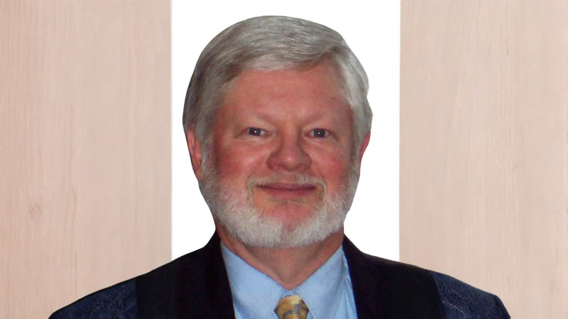 Vernon Hills seeks applicants for Planning & Zoning Commission opening