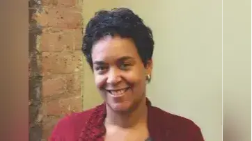 Medium veronica anderson headshot e1668460922741