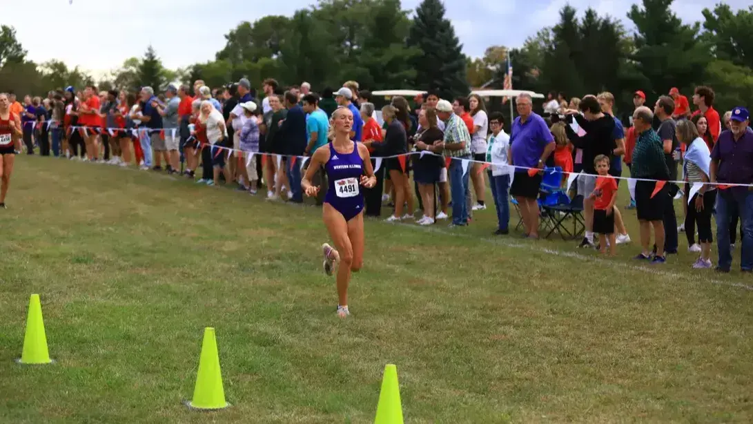 Western Illinois cross country posts strong results at Bradley Pink Classic