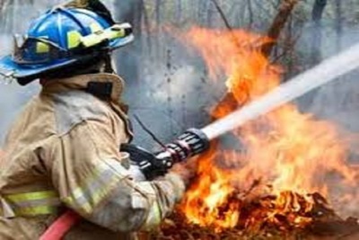 Medium firefighter