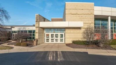Minooka Community High School District 111