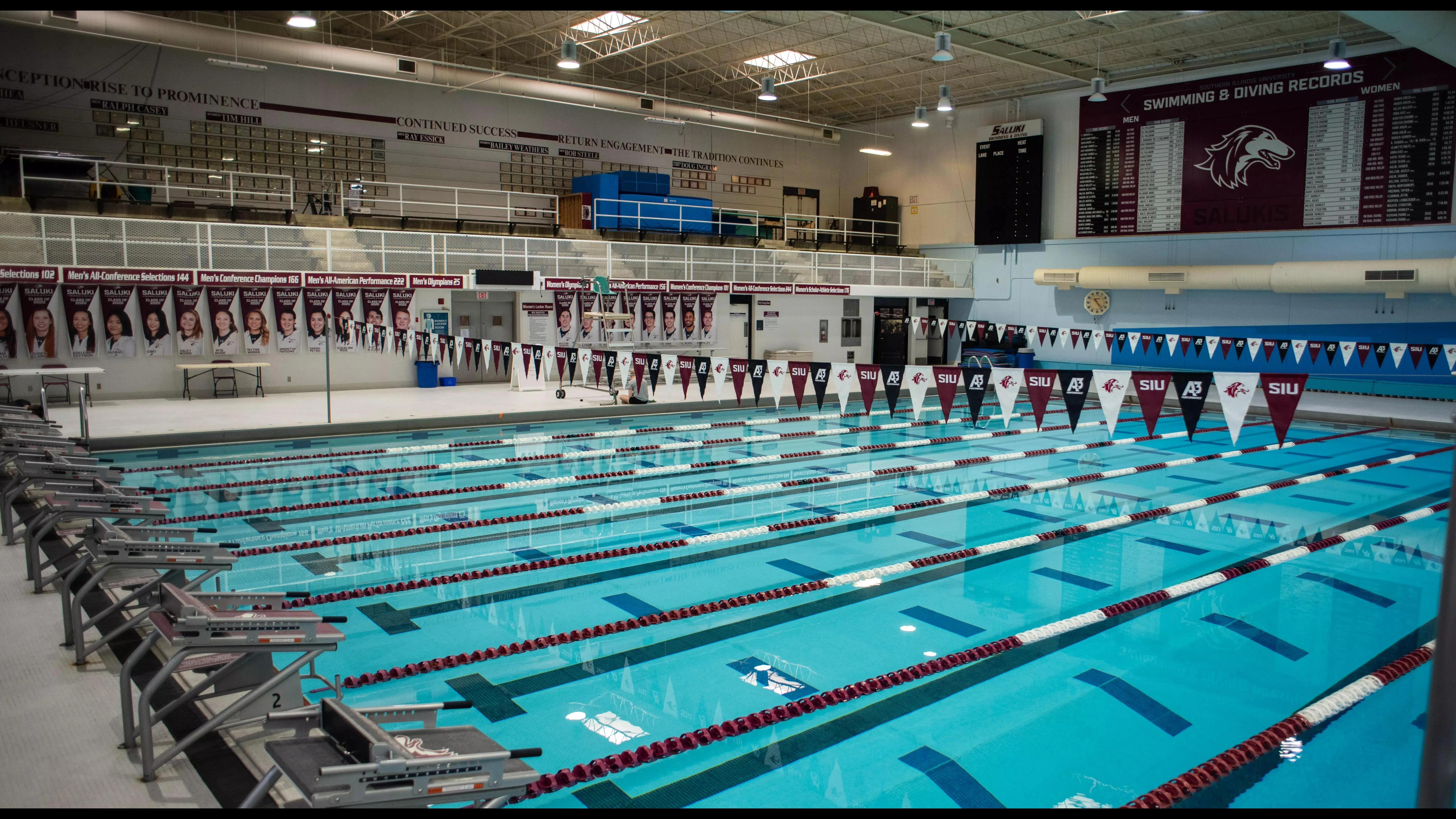 Southern Illinois swim and dive opens new season with meet against Missouri State