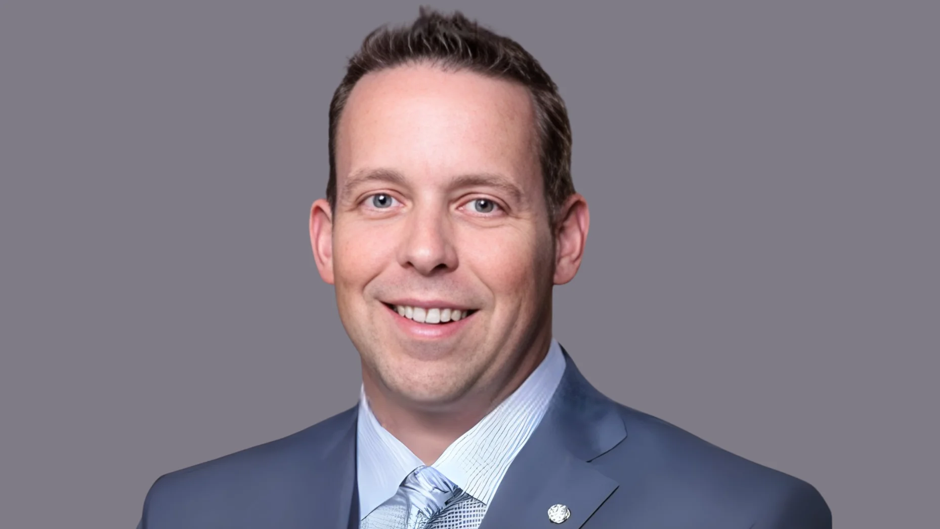 Webp prv62s41zpd6gvdn8tenfo3zfzzi