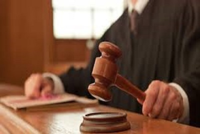 Medium court