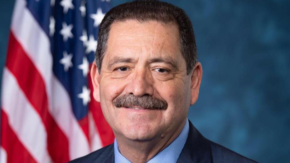 Tweets from Congressman Chuy García celebrate Eid and promote social justice