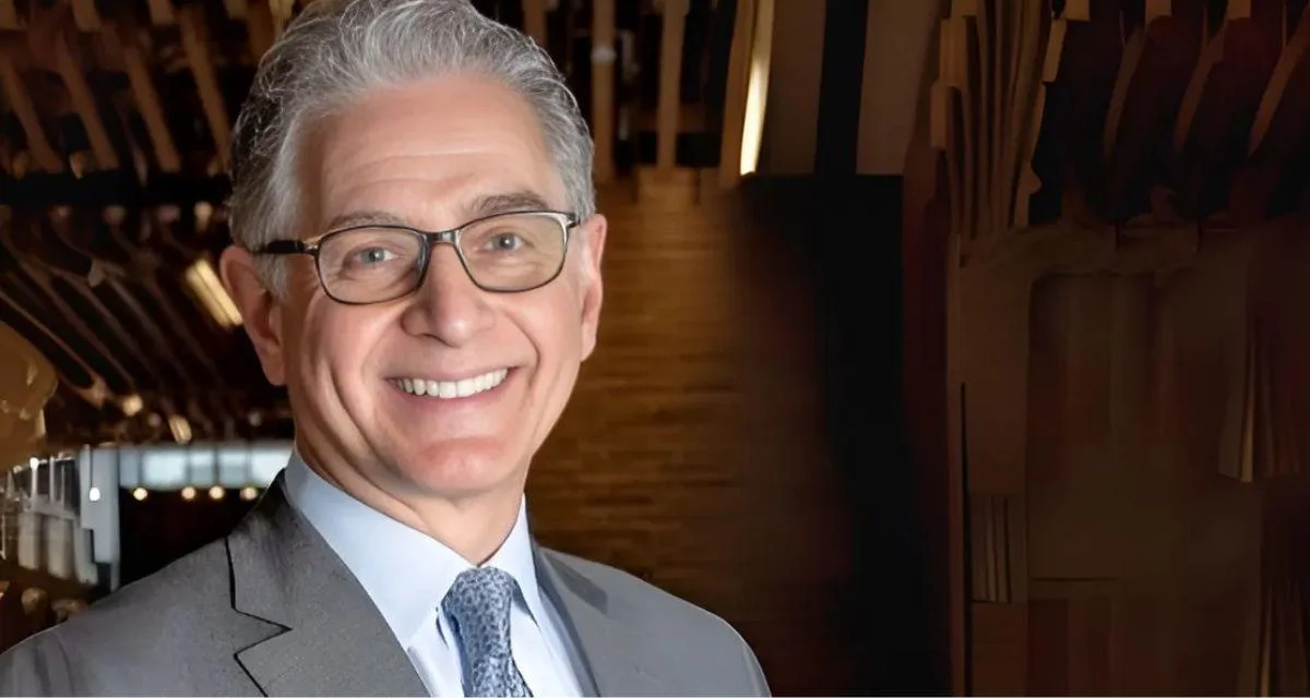 Mark S. Hoplamazian, President and CEO Mark S. Hoplamazian, President and CEO