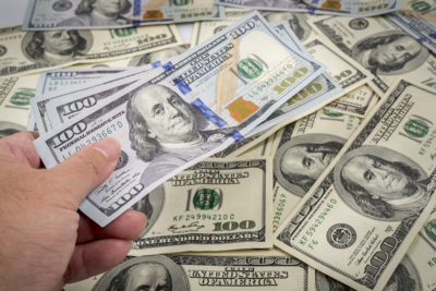 Medium money836