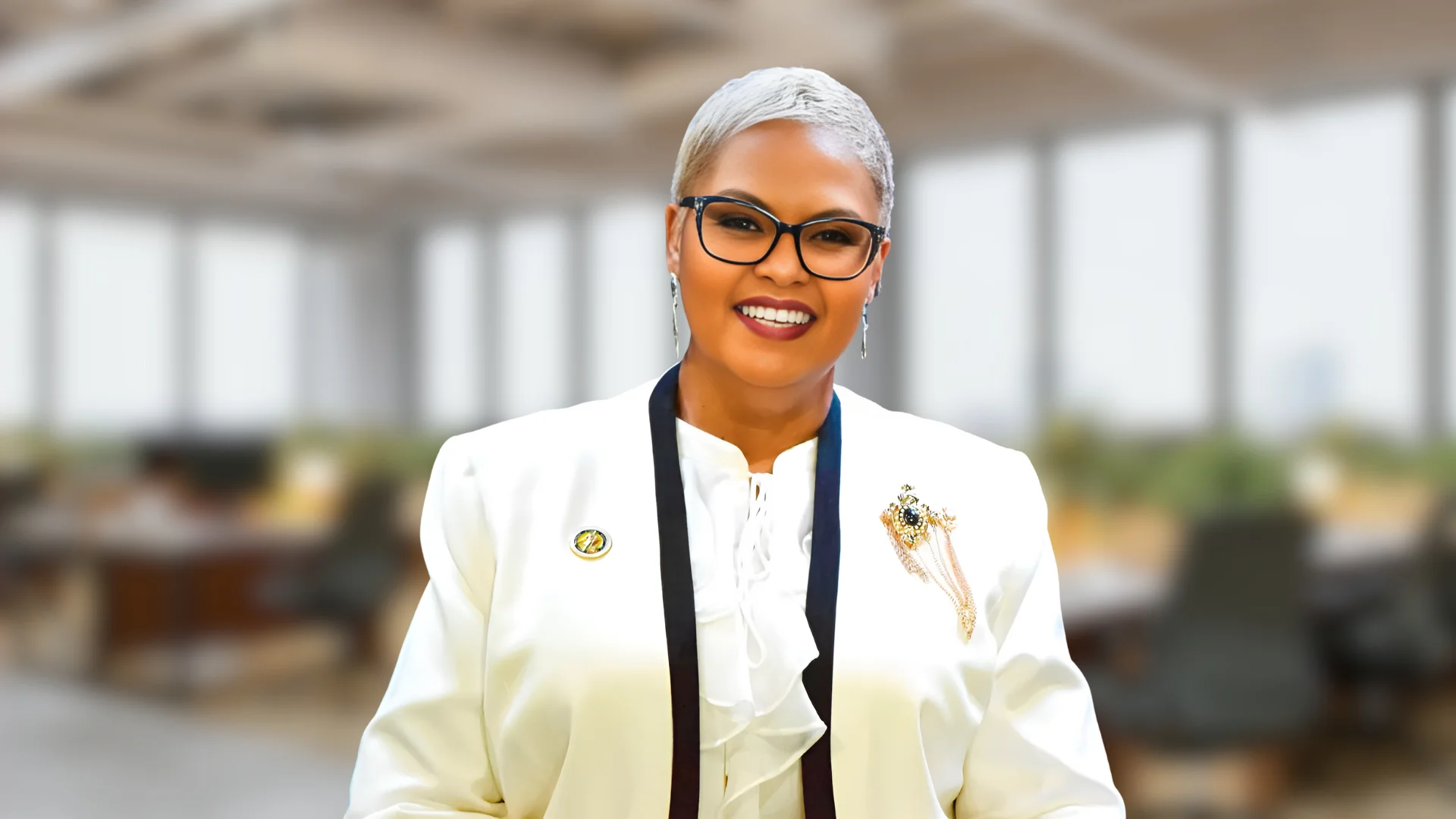 Webp dr  nona parker 2