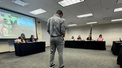 Dan Rose at Illinois State Board of Elections meeting