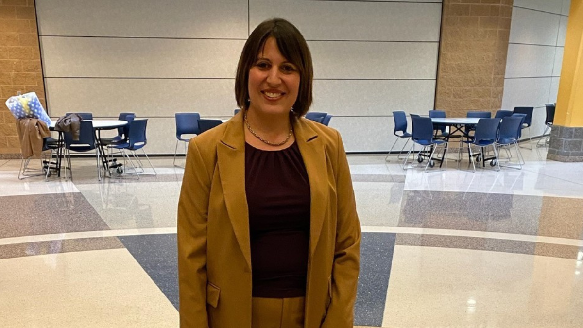 Knoxville Community Unit School District #202 Board of Education met November 25