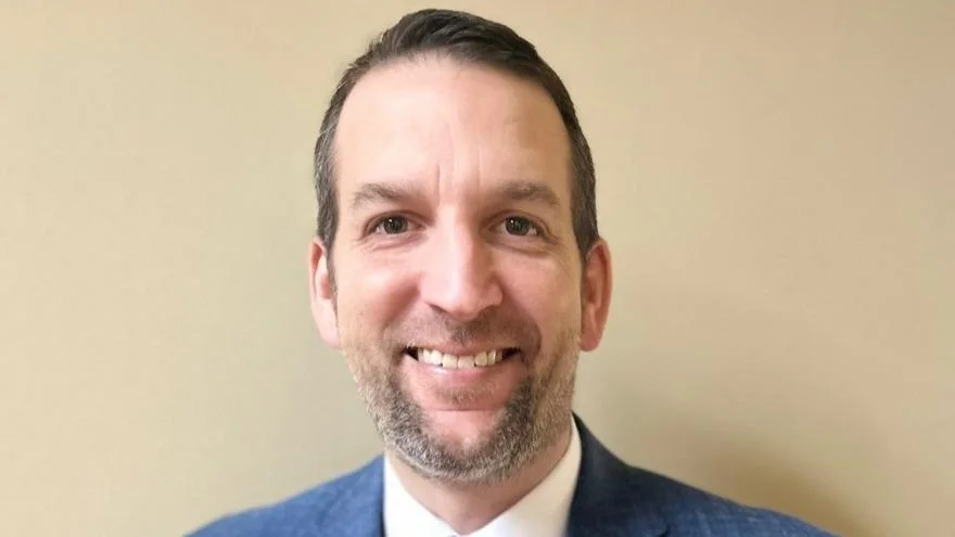 Dr. Matthew Mayer Superintendent of Fox River Grove Consolidated School District 3 Dr. Matthew Mayer Superintendent of Fox River Grove Consolidated School District 3