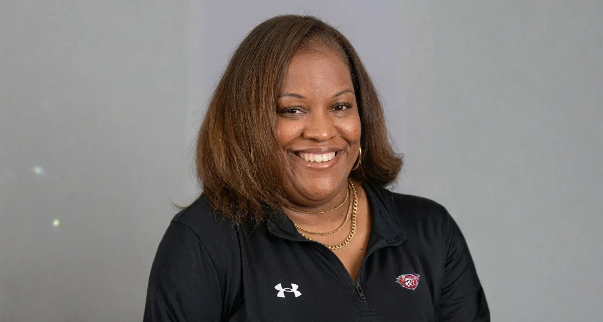 Jamisen Green signs with Southern Illinois women's basketball for 2026 roster