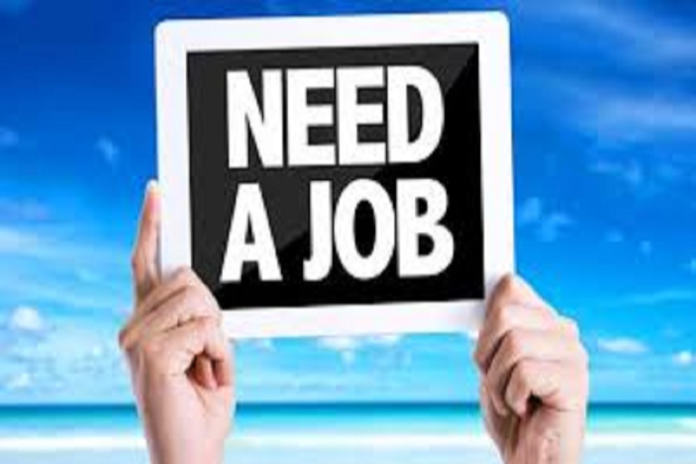 CITY OF NEWTON: Accepting Applications For Summer Employment at The Newton Aquatic Center