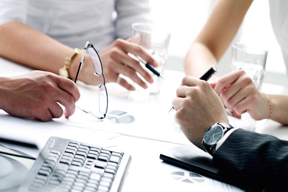 Seven professional licenses issued in zip code 60471 during Q2