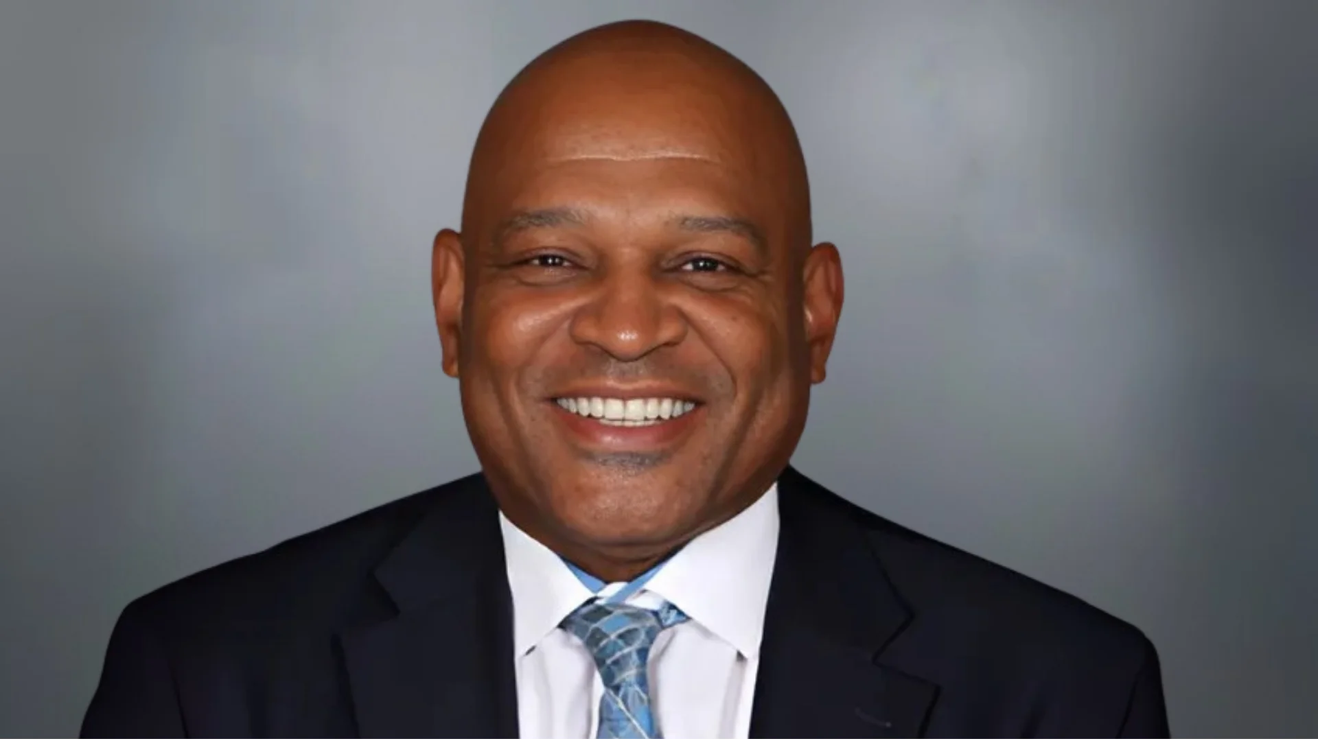 Dwayne E. Evans, Superintendent of Schools at Hoover-Schrum Memorial School District 157