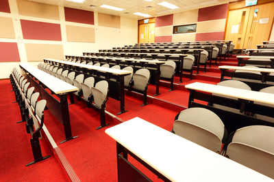 Medium collegeclassroom01