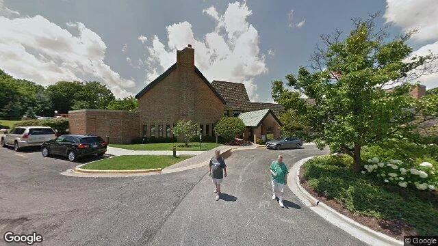 600 W Ogden Avenue, Hinsdale, IL 60521