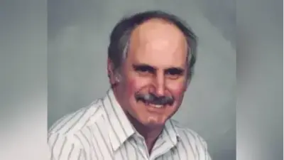 Medium gary f giovengo