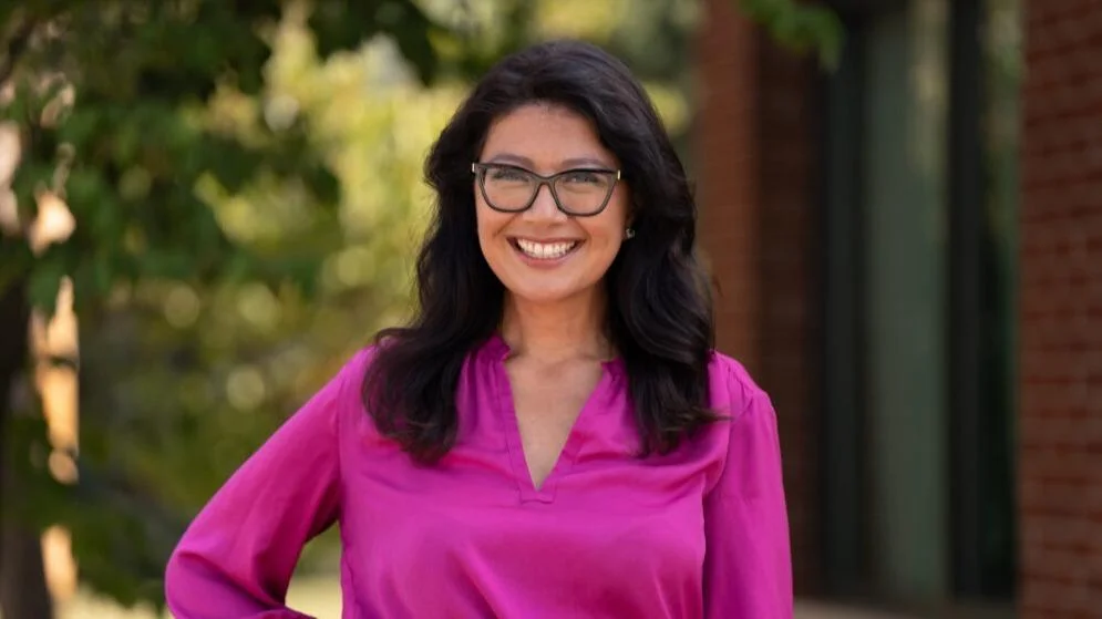 Karina Villa, Illinois State Senator from the 25th District
