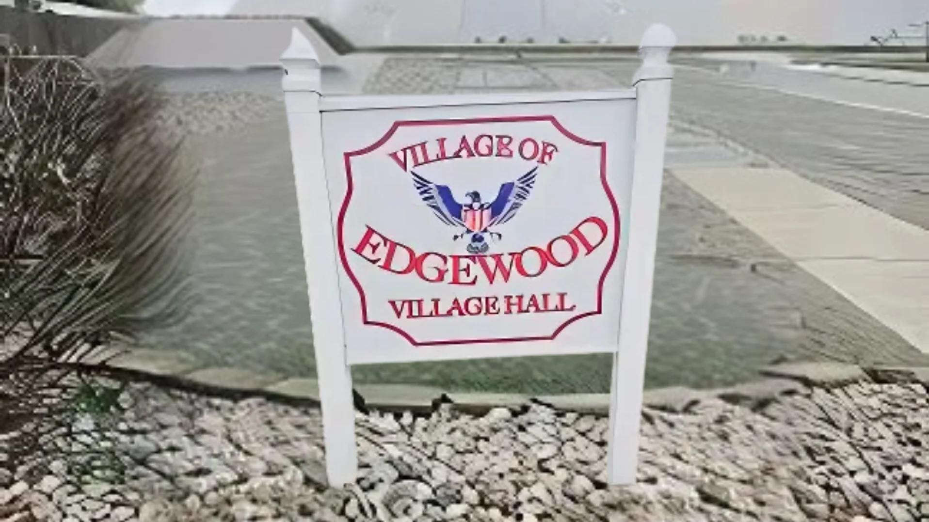 Village of Edgewood, Welcome Sign Photo