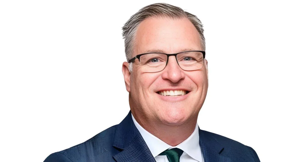 Illinois Wesleyan men's basketball hosts Elmhurst for Senior Day finale