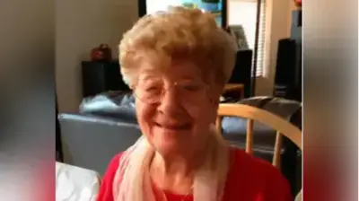 Medium katherine rose huspek