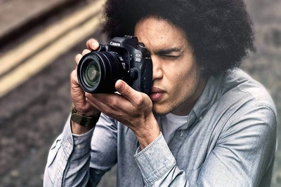 Medium camera