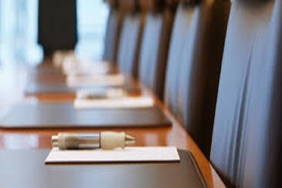 Medium meetingtable