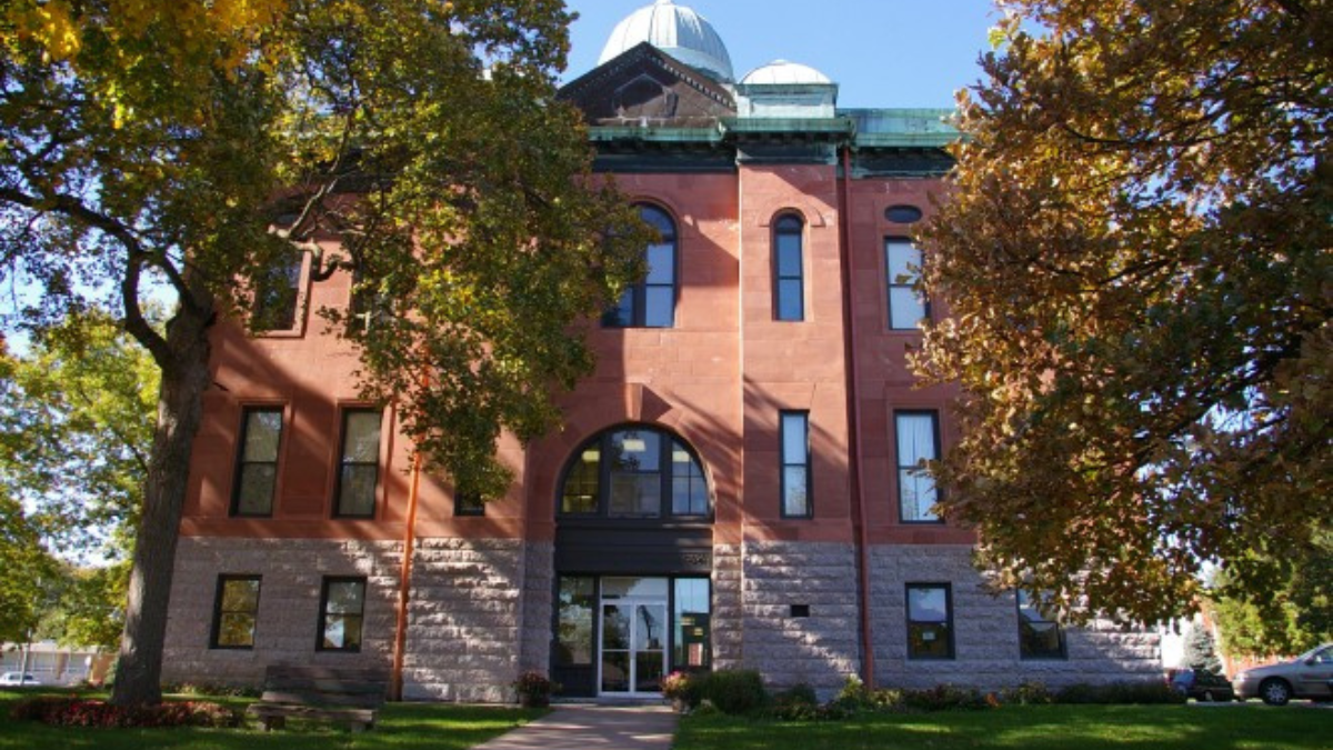 Menard County Sunny Acres Nursing Home & Countryside Estates Advisory Board met April 21