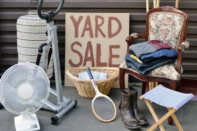 Medium yardsales
