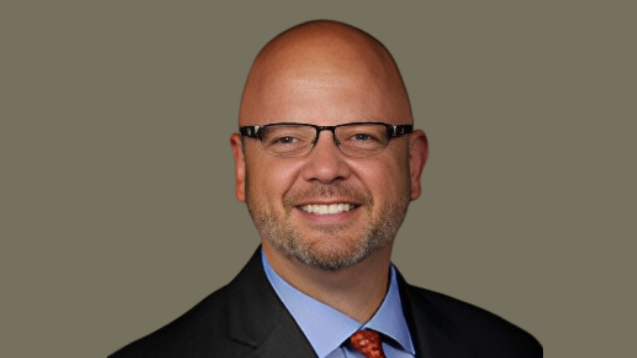 Illinois House Speaker criticized for partisan working groups Illinois House Speaker criticized for partisan working groups