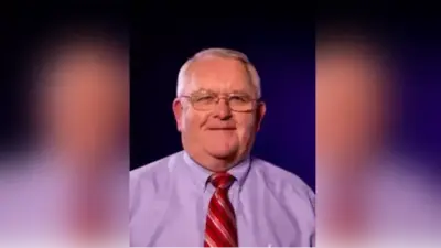 Medium timothy nugent mayor monteno