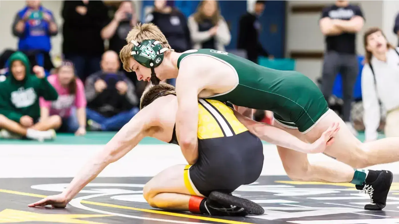 Illinois Wesleyan men’s wrestling prepares for CCIW Duals against Elmhurst and Carthage