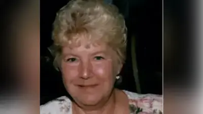 Medium gloria a hayes