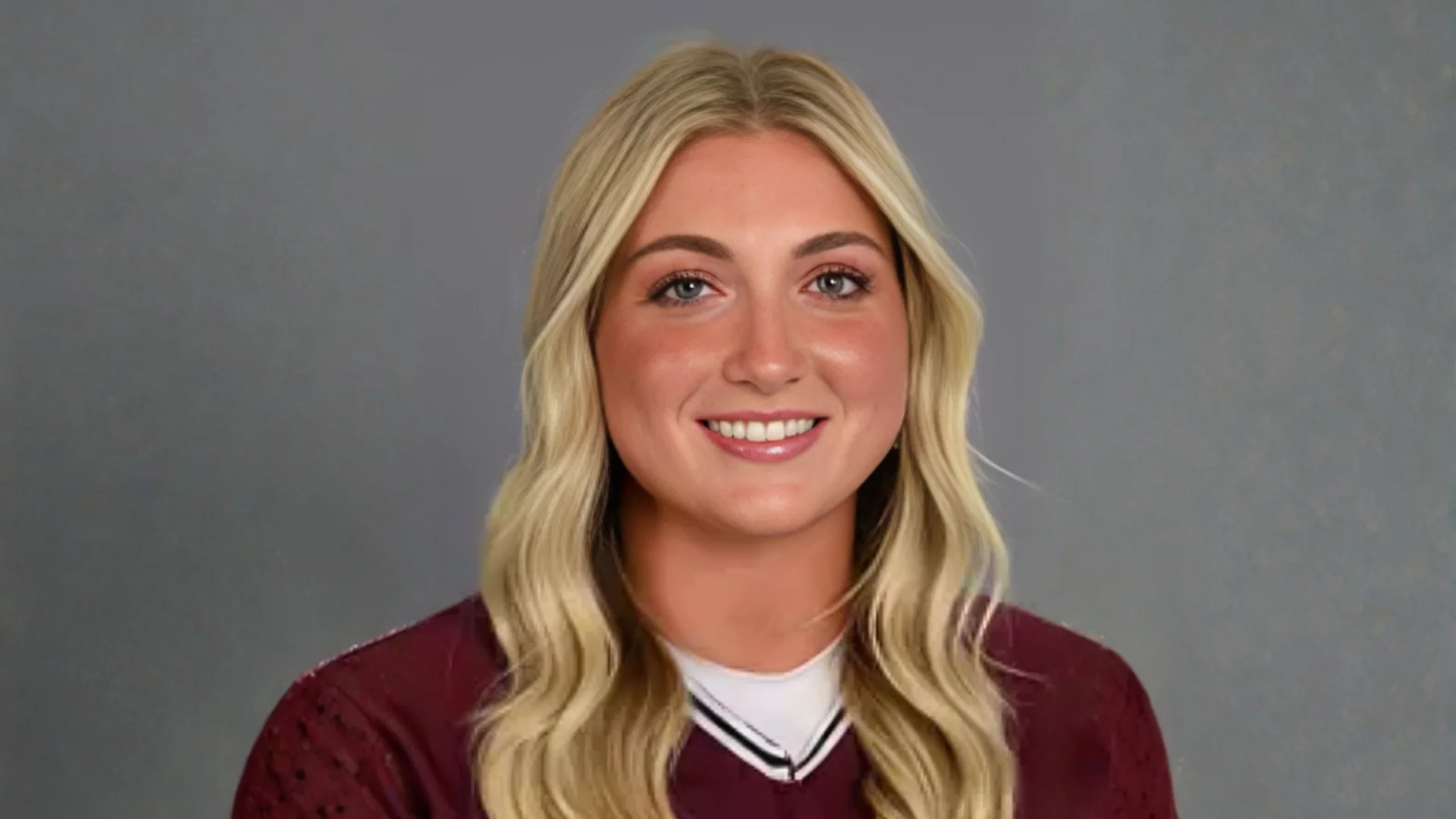 Sydney Potter Softball Player at Southern Illinois University Sydney Potter Softball Player at Southern Illinois University