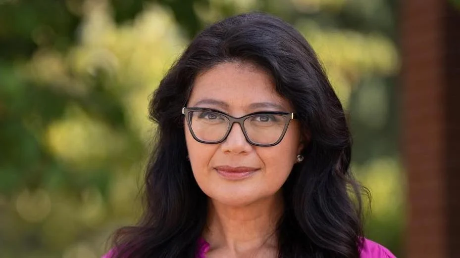 Karina Villa, Illinois State Senator from the 25th District